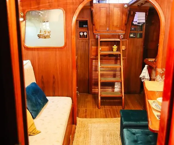 Hotel na wodzie Alejandro Magno