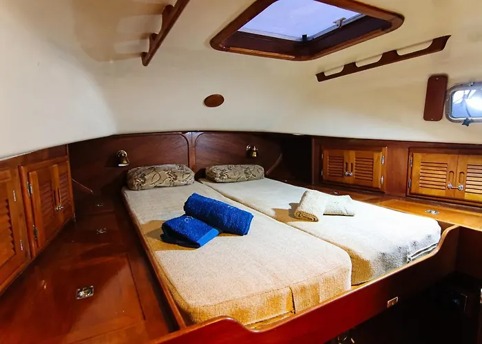 Alejandro Magno Hotel na wodzie Ponta Delgada